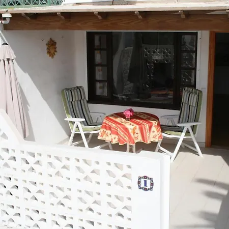 Arbustos Lägenhet *